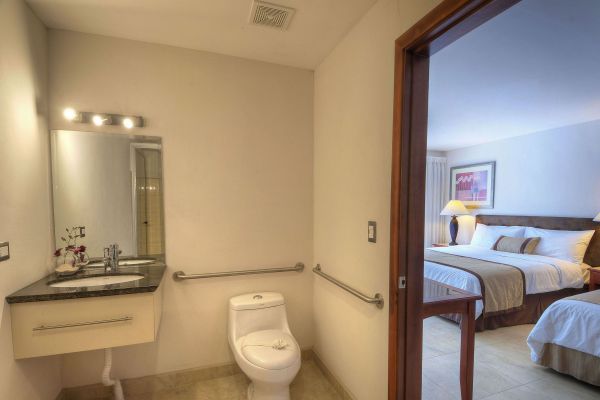 HOTEL TRAMONTO (Sardinal)